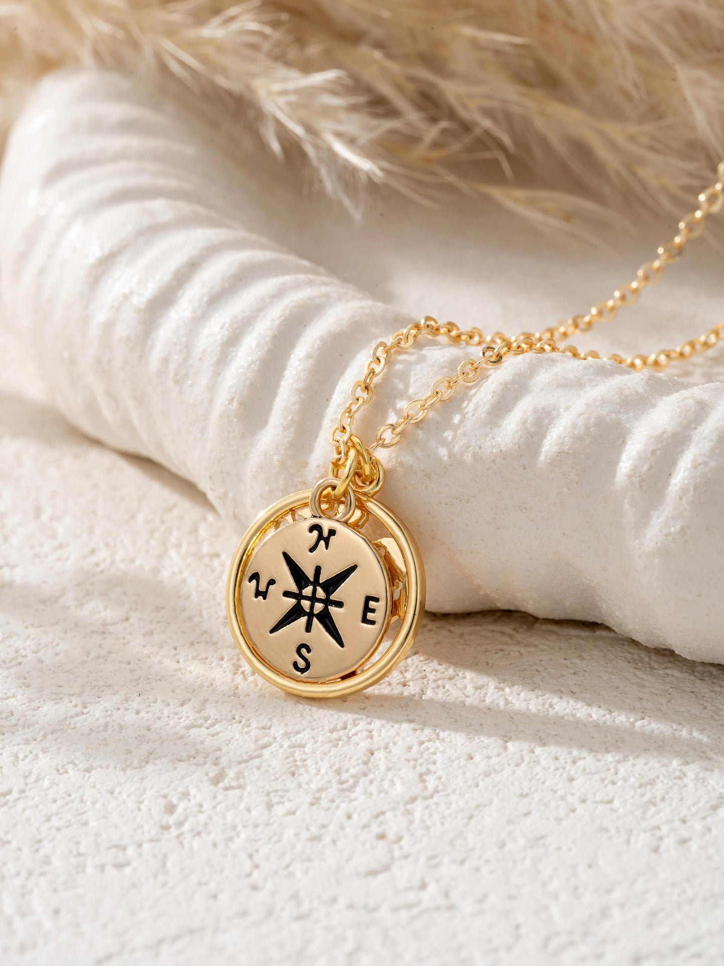 Baydurcan Gold Compass Necklace for Women Graduation Gifts Back to School Gifts for Women Travel Jewelry (Compass Necklace)