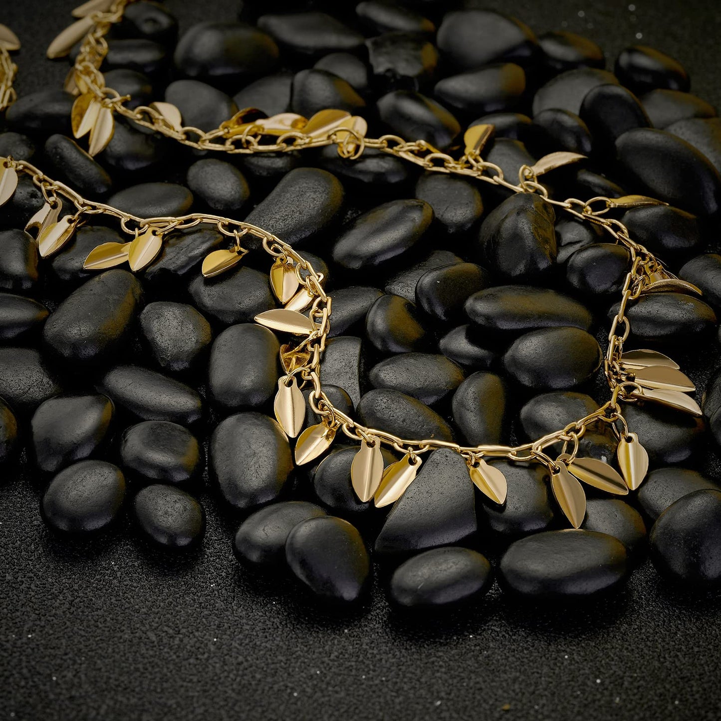 MTMY Beads Choker Necklace,14K Gold Plated Dainty Beaded Chain Choker Necklace Delicate Fashion Jewelry Gift for Women(leaf)