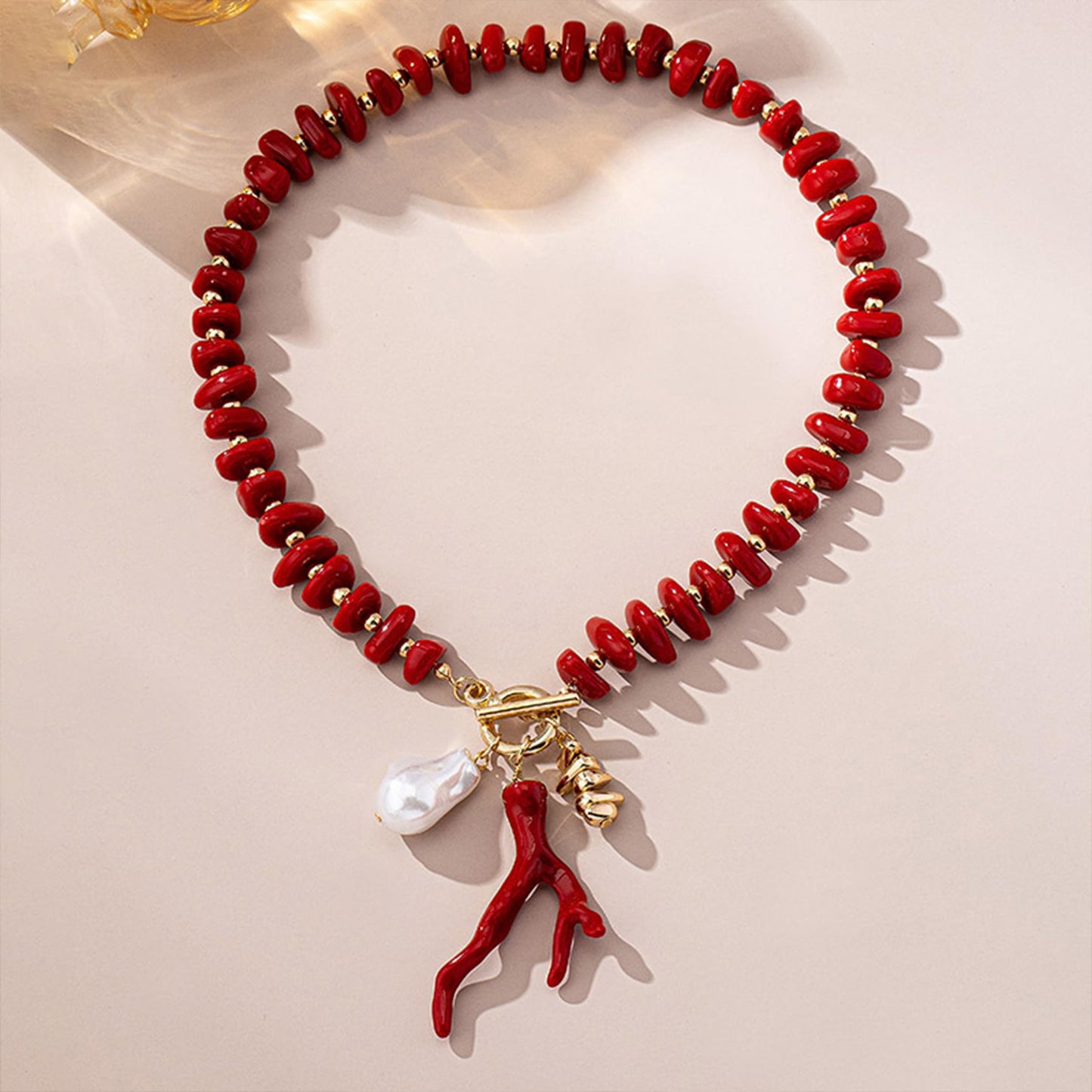 Ocean Coral Pendant Necklace for Women Green Acrylic Beaded Choker Gold OT Clasp Baroque Pearl Charm Necklace Boho Summer Beach Vacation Nautical Coastal Jewelry (Red)