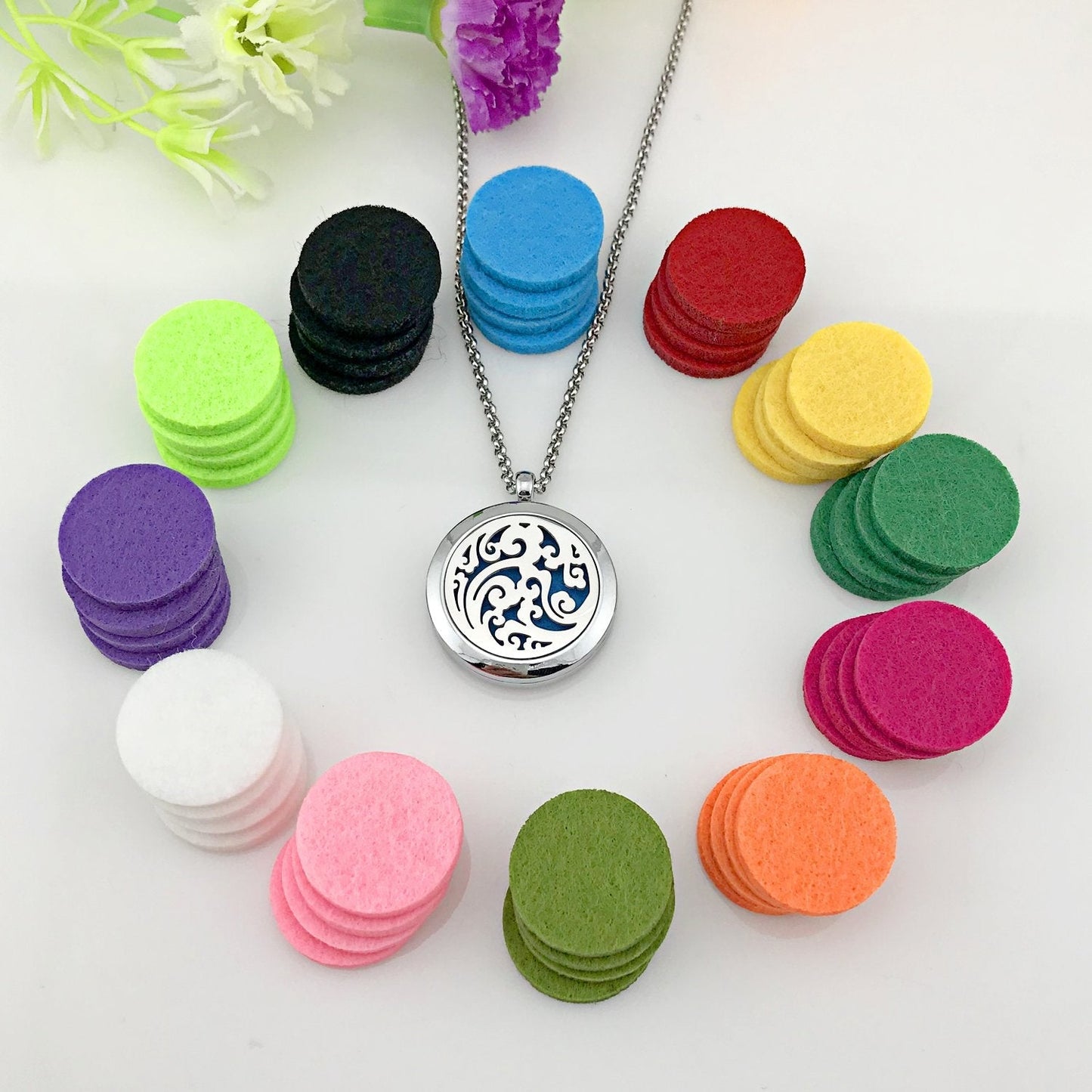 Essential Oil Necklace Diffuser Family Tree of Life Necklace Pendant Aromatherapy Locket 49 Refill Pads (Cloud Diffuser Locket)