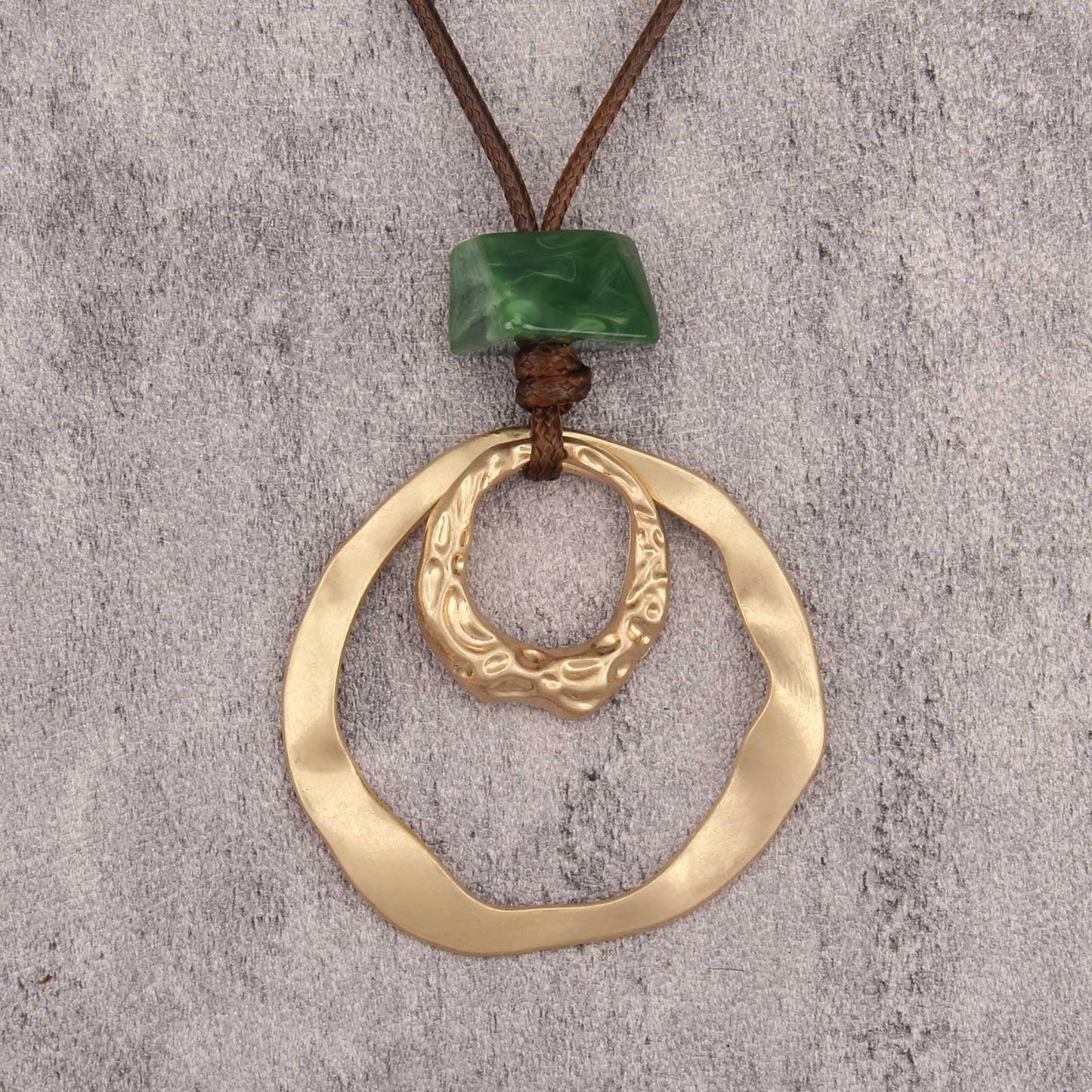 joymiao Bohemian Necklace Women Chunky Long Necklaces with Large Gold Pendant Vintage Boho Jewelry Hippie Choker Necklace for Women
