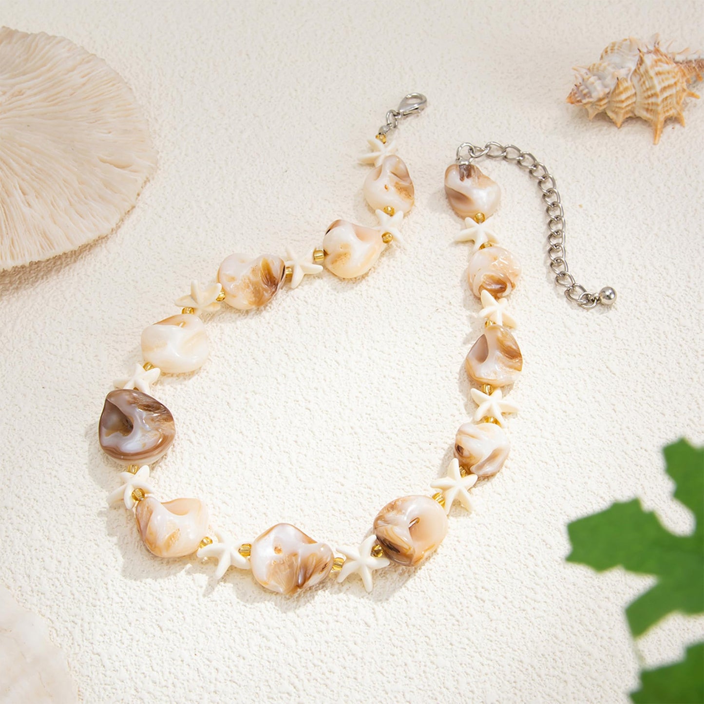 DEVINOTE Starfish Shell Necklace for Women Colorful Boho Beach Shell Beaded Choker Neckalce Trendy Adjustable Summer Vacation Jewelry Gift