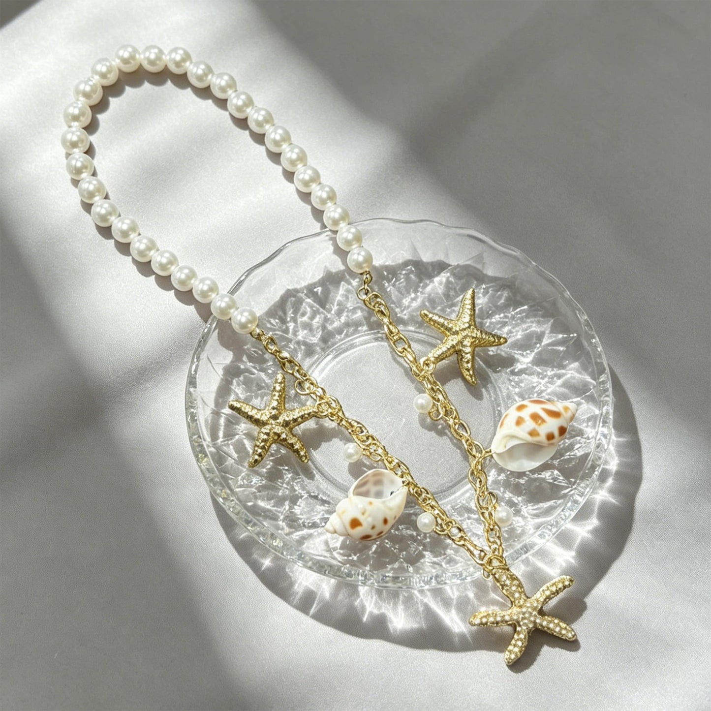 HLZMZQF Gold Starfish Shell Pendant Layered Necklaces Conch Charm Necklace for Women Boho Beach Trendy jewelry (gold starfish conch)