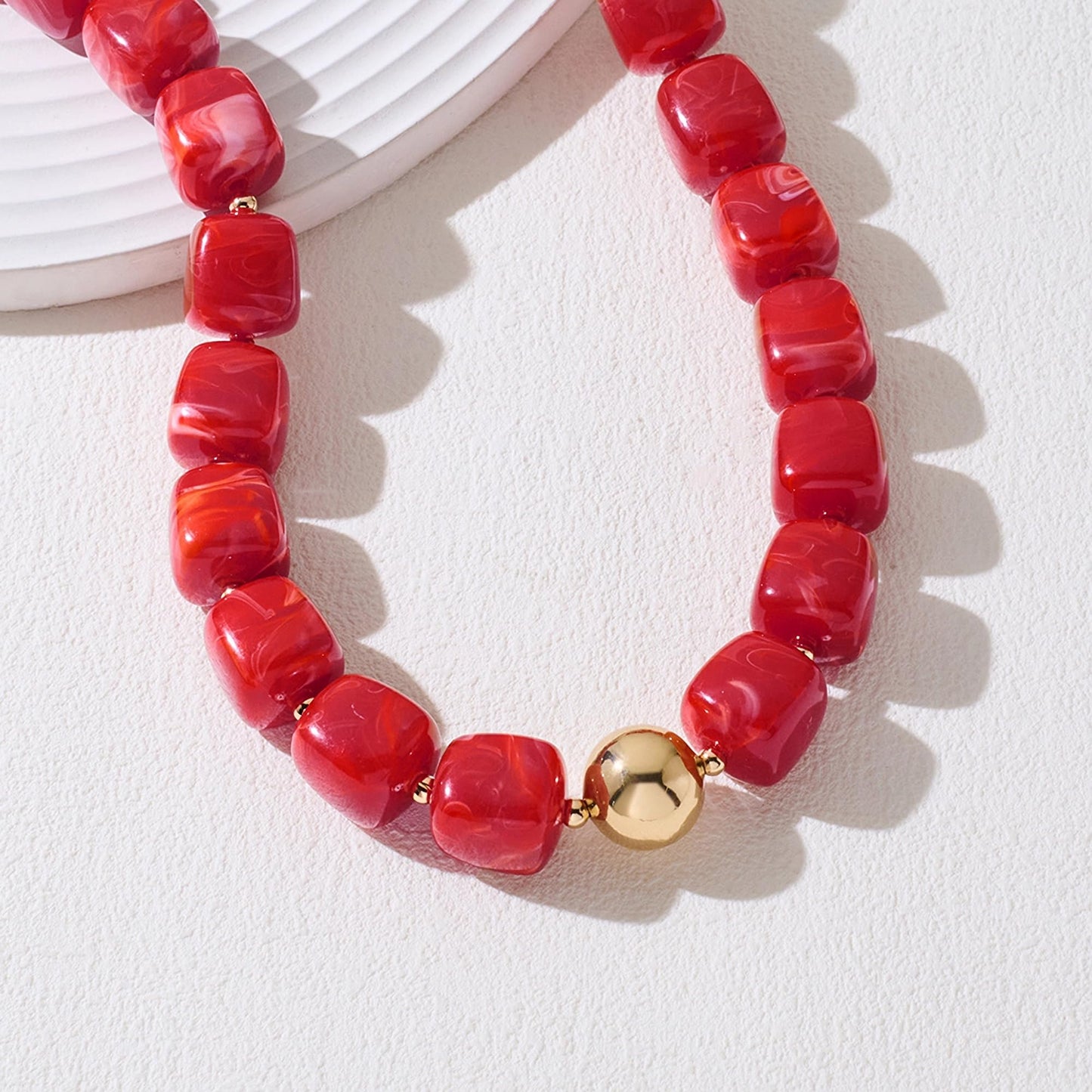 WOWORAMA Chunky Beaded Choker Necklace for Women Deep Red Large Square Resin Beads Necklace Trendy Statement Chunky Necklaces Holiday Party Jewelry