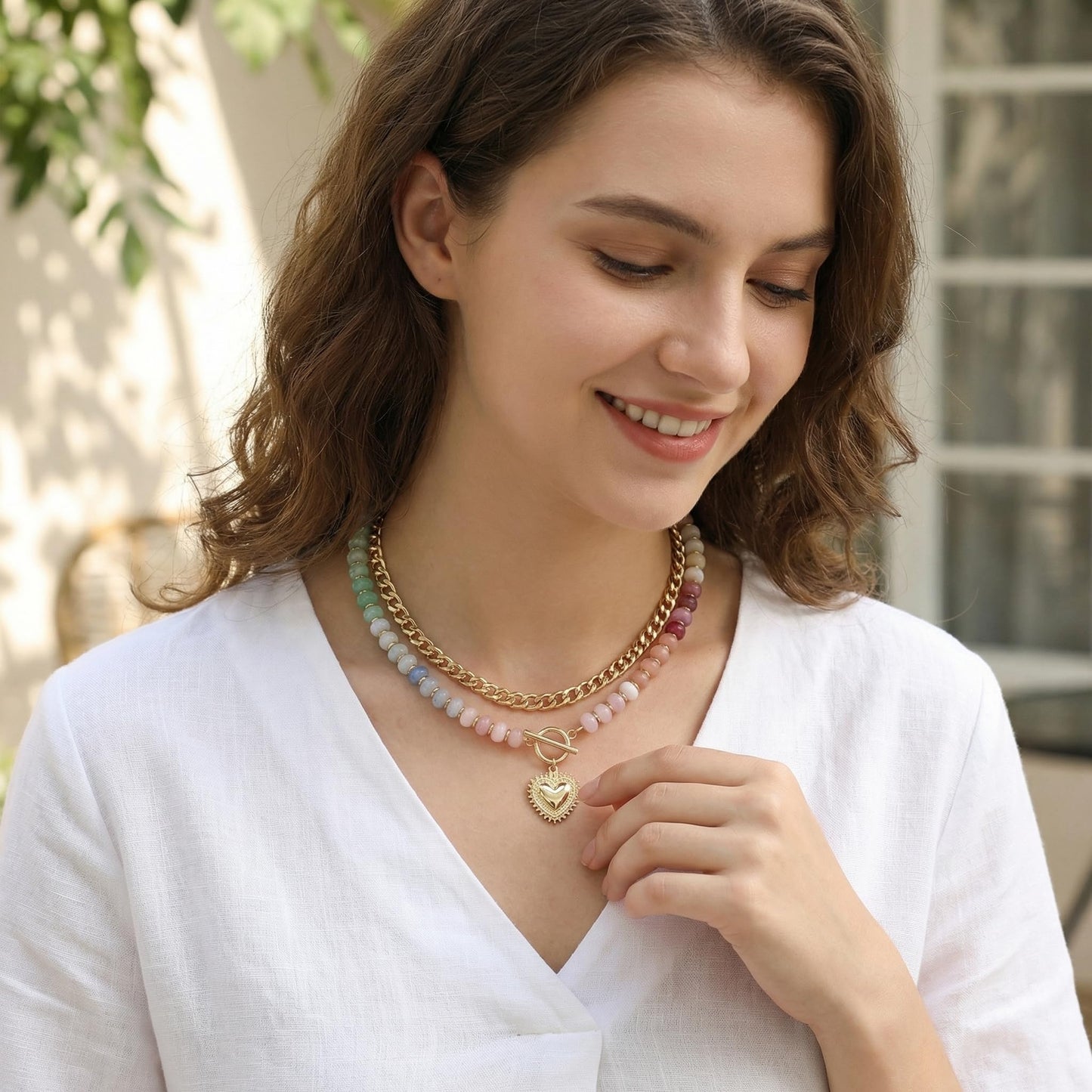 Frigotine Chunky Heart Necklace for Women, Pastel Blue Pink White Resin Beaded Choker with Gold Puffy Heart Pendant, Double Layer Chain Layered Statement Jewelry Gift