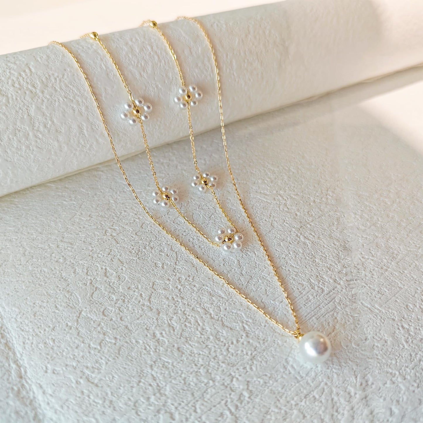 OGD Layered Gold Pearl Necklaces 14K Gold Plated Dainty Layered Single Simple Pearl Choker Chain Cute Daisy Pearls Choker Necklace Set Flower Necklaces for Women Trendy Jewelry Gifts