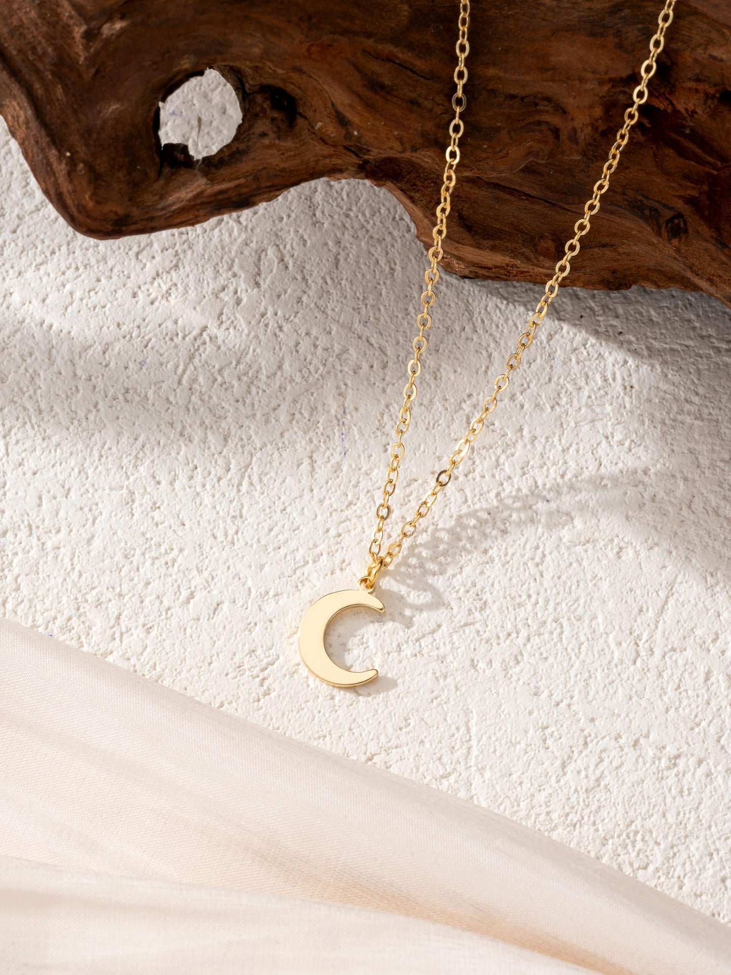 Baydurcan Crescent Moon Necklace Moon Necklaces for Women Emotional Support Gifts for Women(Crescent)