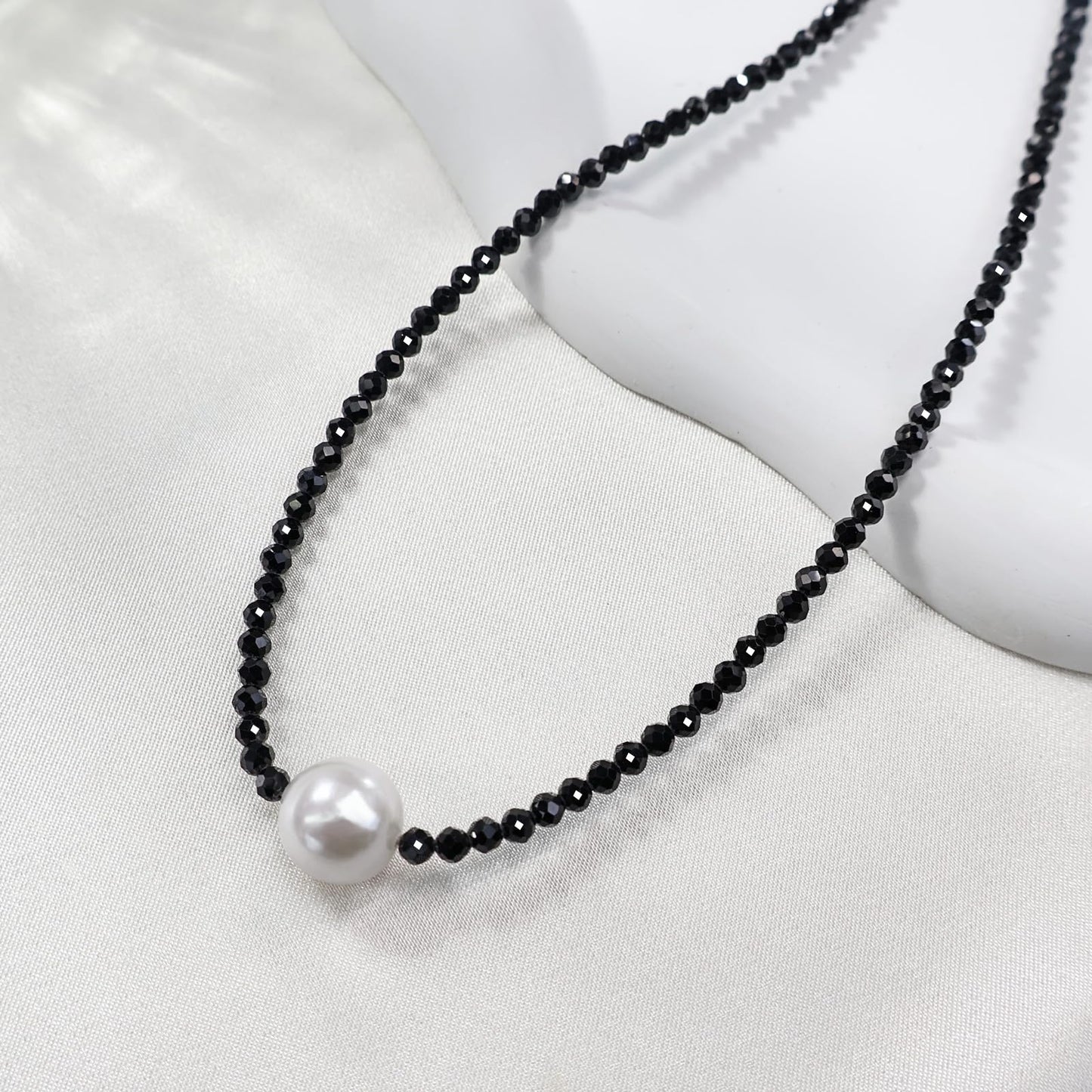 GEMTAL Pearl Necklaces for Women, Single Pearl Necklace Natural Gemstone Necklace Womens Black Stone Beaded Choker, Dainty Round Freshwater Pearl Drop Necklace Handmade Jewelry Gift Valentines Birthday Anniversary 18inch