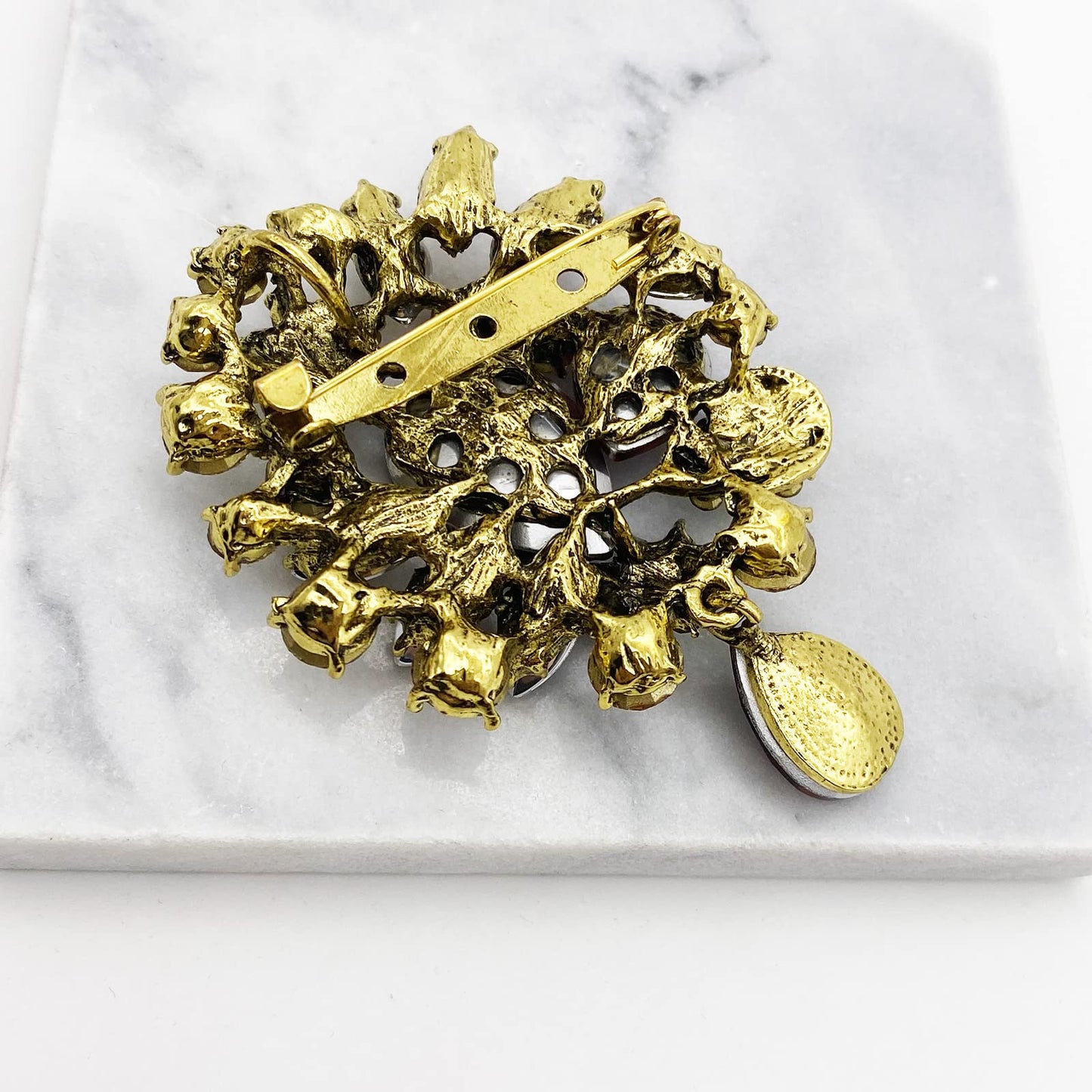 LAXPICOL Vintage Wedding Bridal Big Brown Crystal Rhinestone Tear drop Brooch Pin for Women