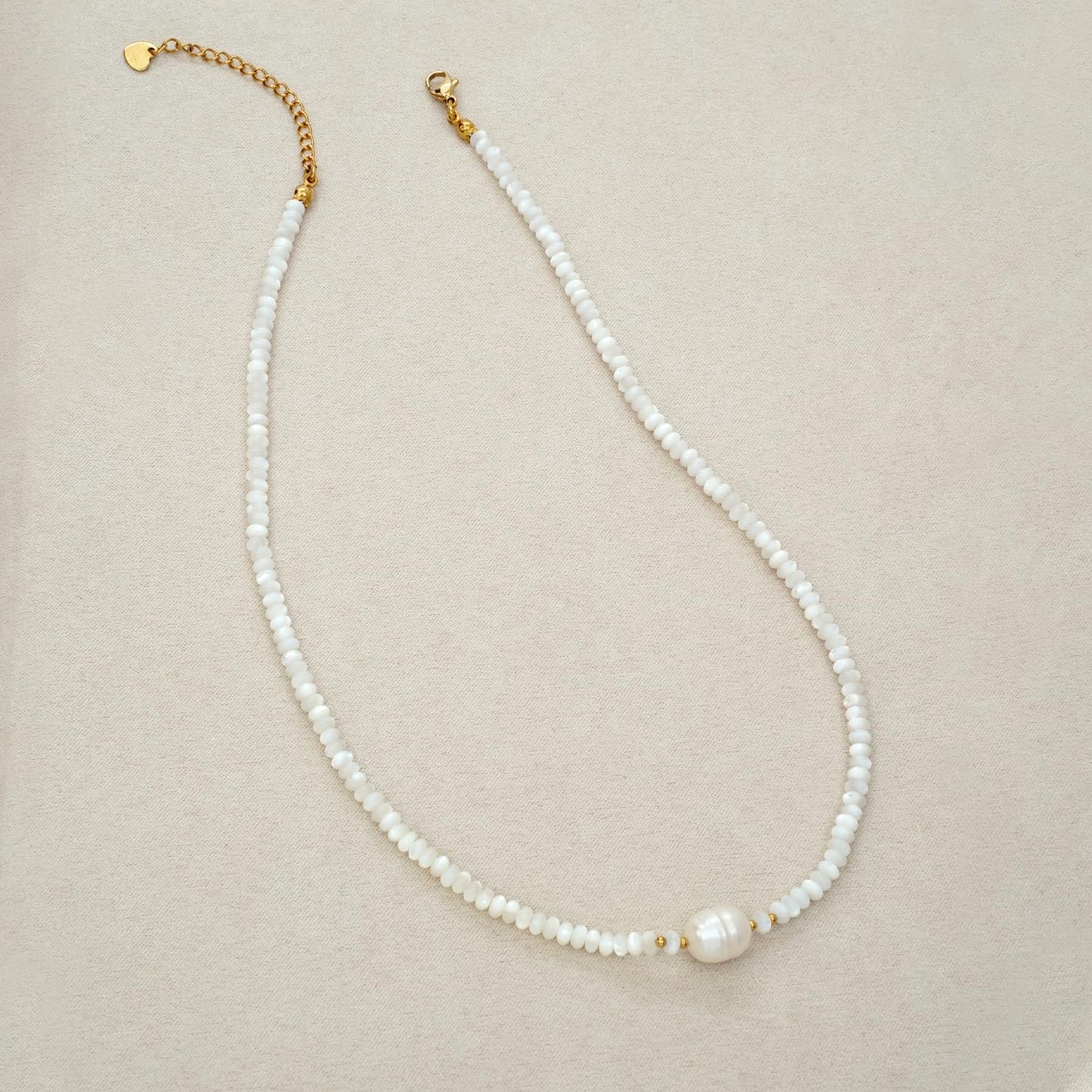 ERNAULO Beaded Necklaces for Women Seashell Beach Necklace with Freshwater Pearl 14K Gold Plated Boho Summer Handmade Jewelry CK-Seashell-White