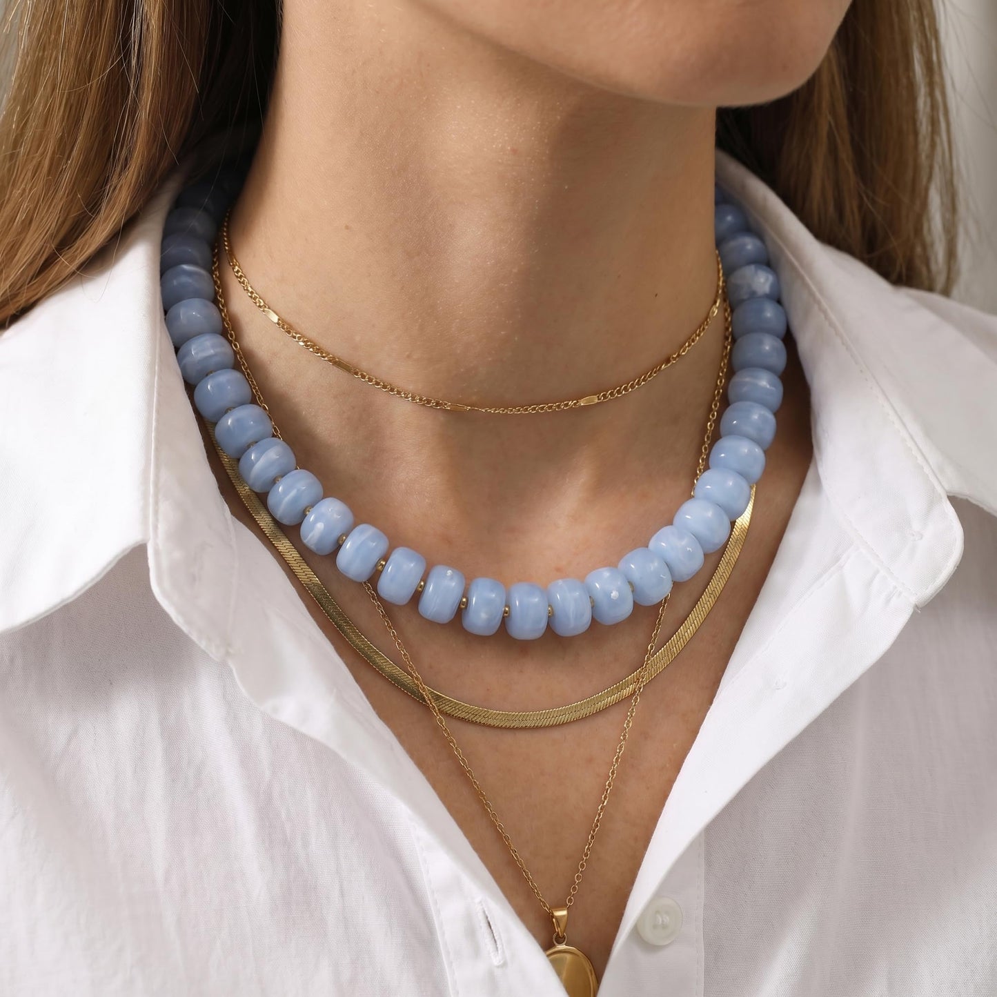 Badu Blue Chunky Beaded Necklace for Women,Acrylic Bead Choker Statement Necklace Cute Trendy Necklaces Jewelry Gifts