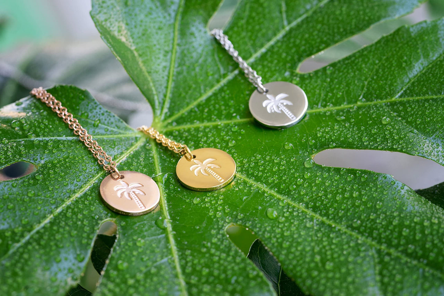LUUK LIFESTYLE Stainless steel necklace for women with palm tree pendant and HAPPINESS card, gift idea, summer symbol, beach motif, friendship present, adjustable length 19”, fashion jewelry, silver