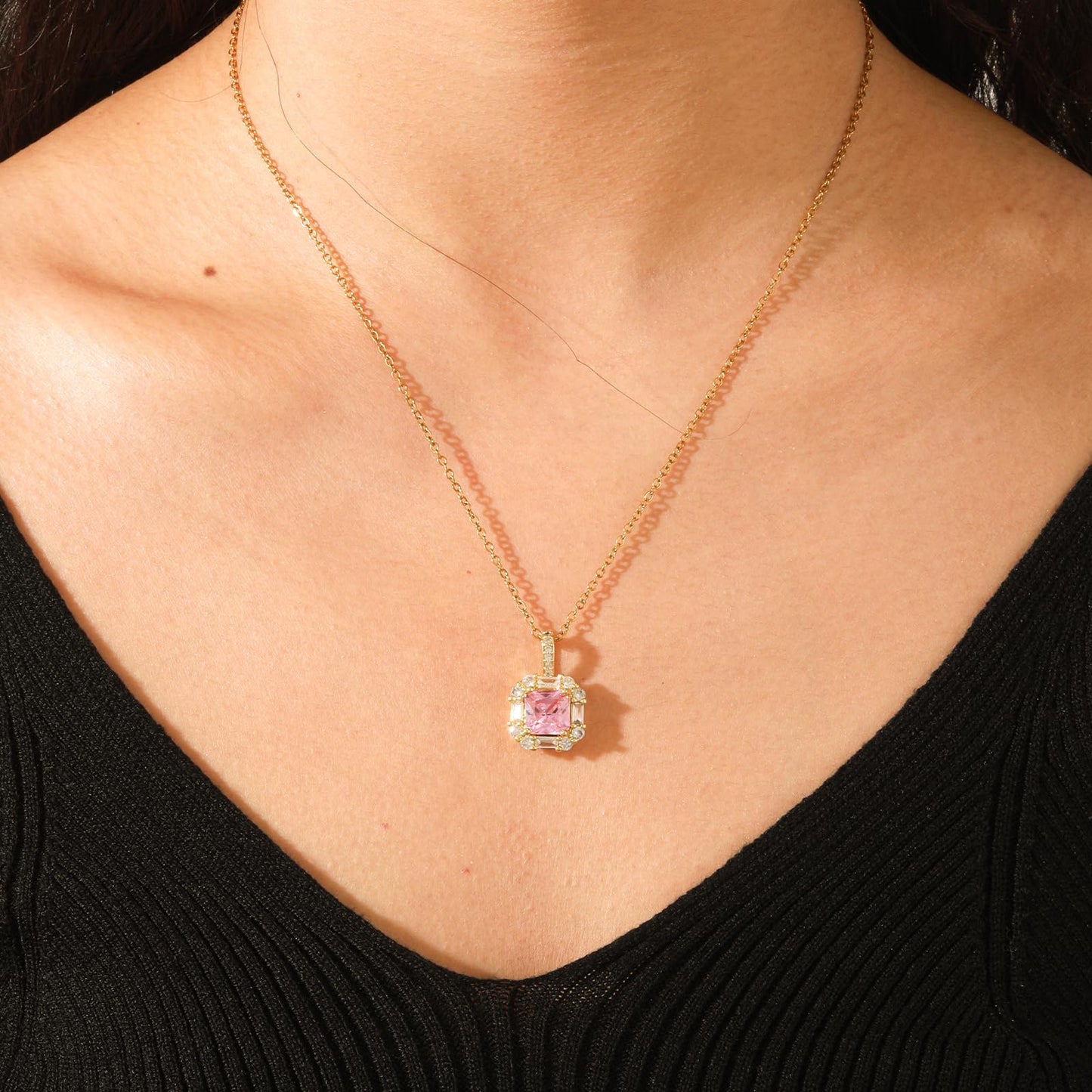 Pink Square Rose Quartz Necklace for Women-Gold Plated October Birthstone Healing Crystal Necklace For Valentine's Day Mother's Day Christmas Birthday Gifts