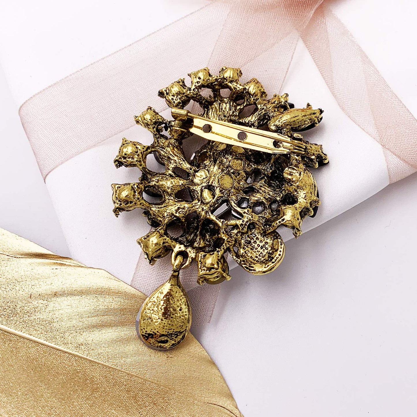 LAXPICOL Wedding Bridal Big Black Crystal Rhinestone Bouquet Teardrop Brooch Pin for Women Golden Tone