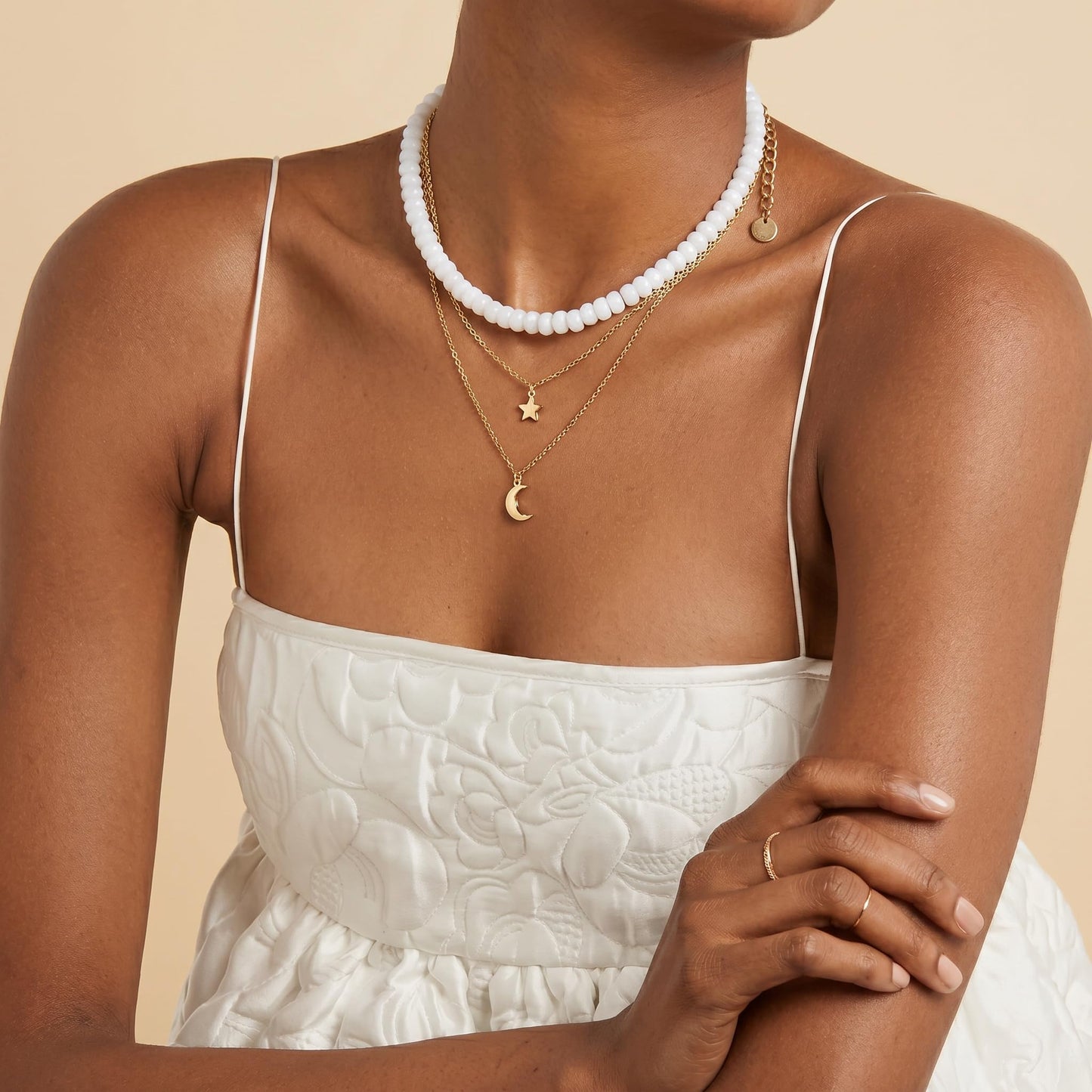 Badu White Gemstone Beaded Necklace for Women Natural Stone Bead Beach Choker Necklace Fashion Trendy Jewelry Gifts