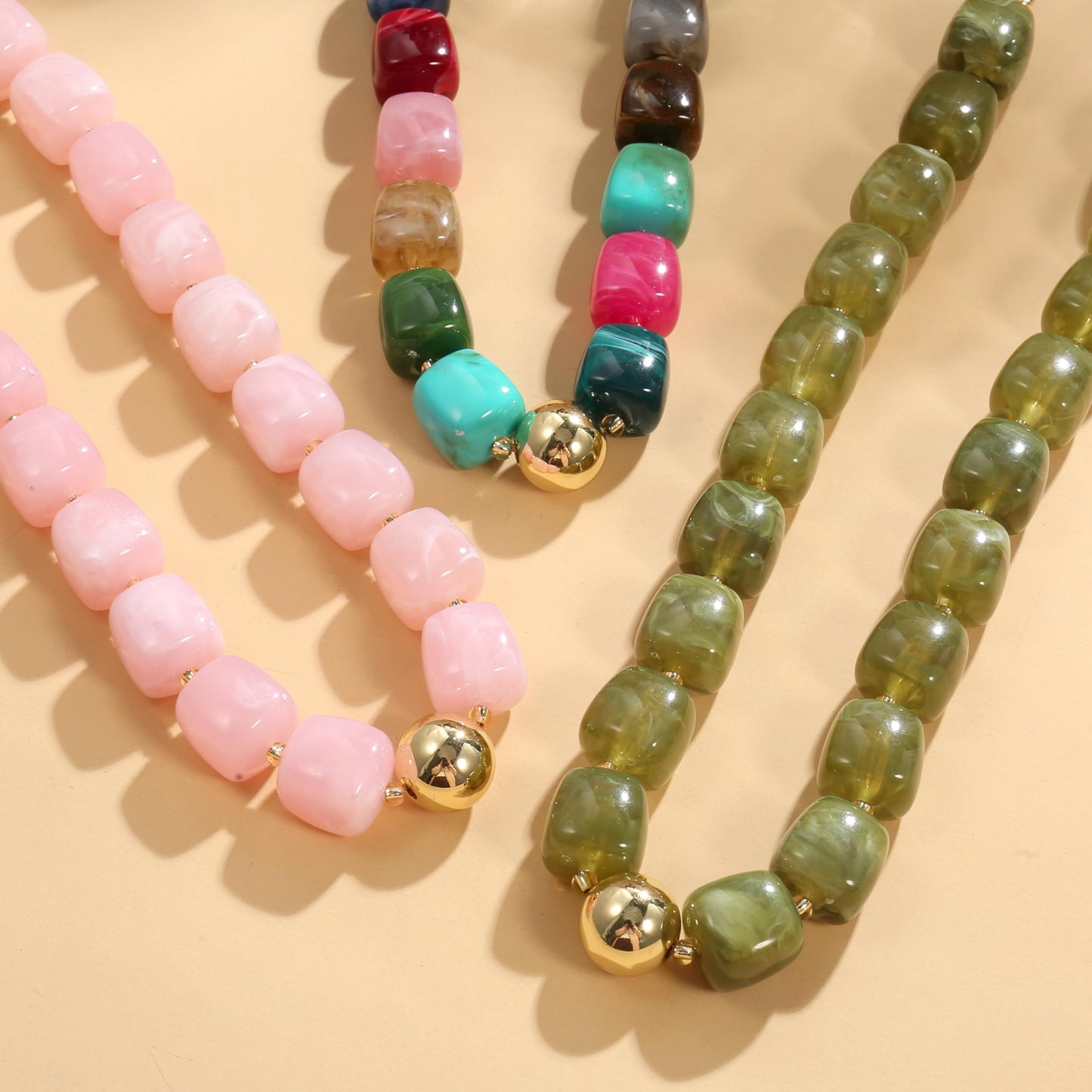 BREPINE Pink Chunky Necklaces for Women Multicolored Large Square Resin Beads Necklace Trendy Bold Statement Beaded Summer Candy jelly Vacation Choker