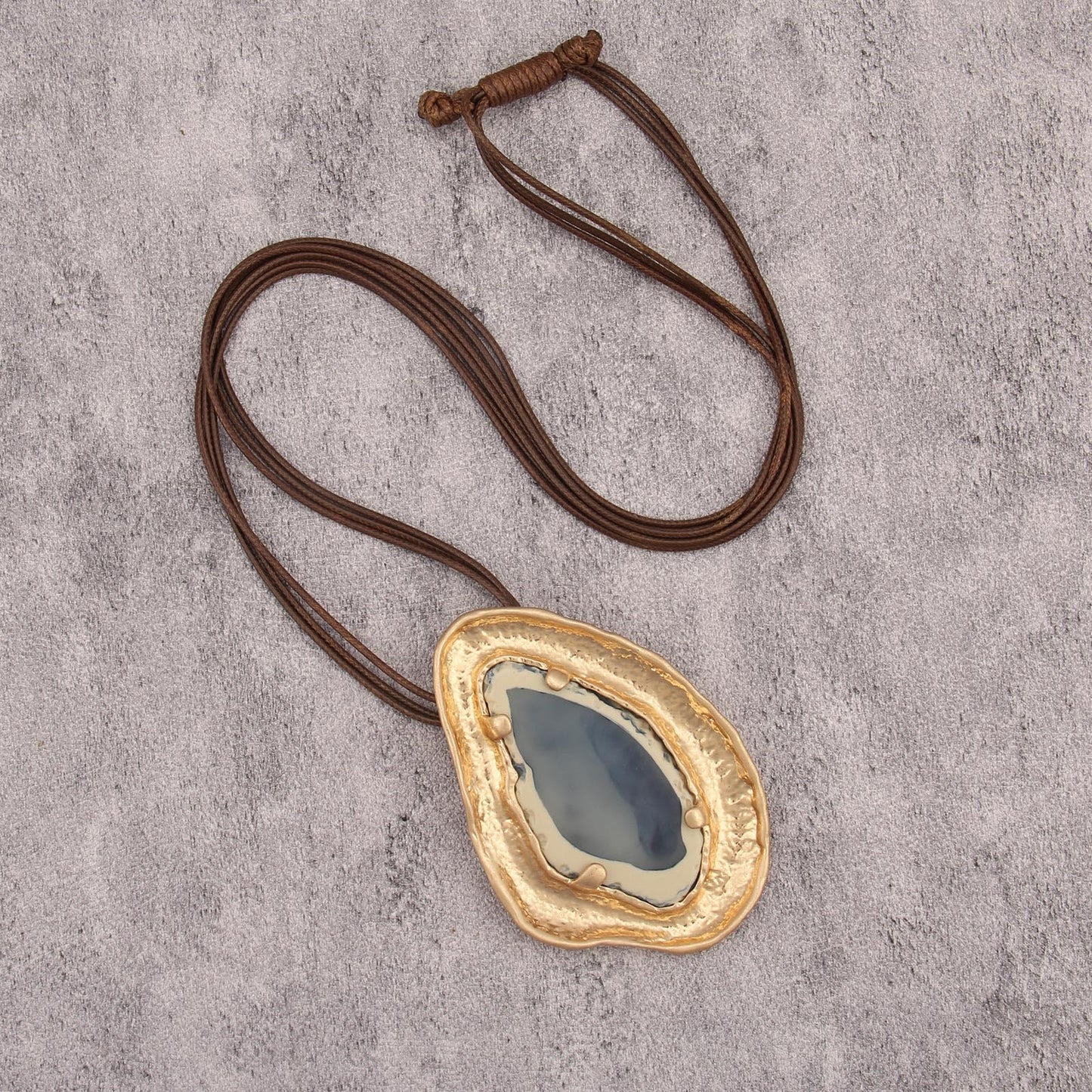 joymiao Vintage Necklace for Women Chunky Boho Statement Necklace with Large Gold Pendant Long Chain Funky Hippie Bohemian Jewelry