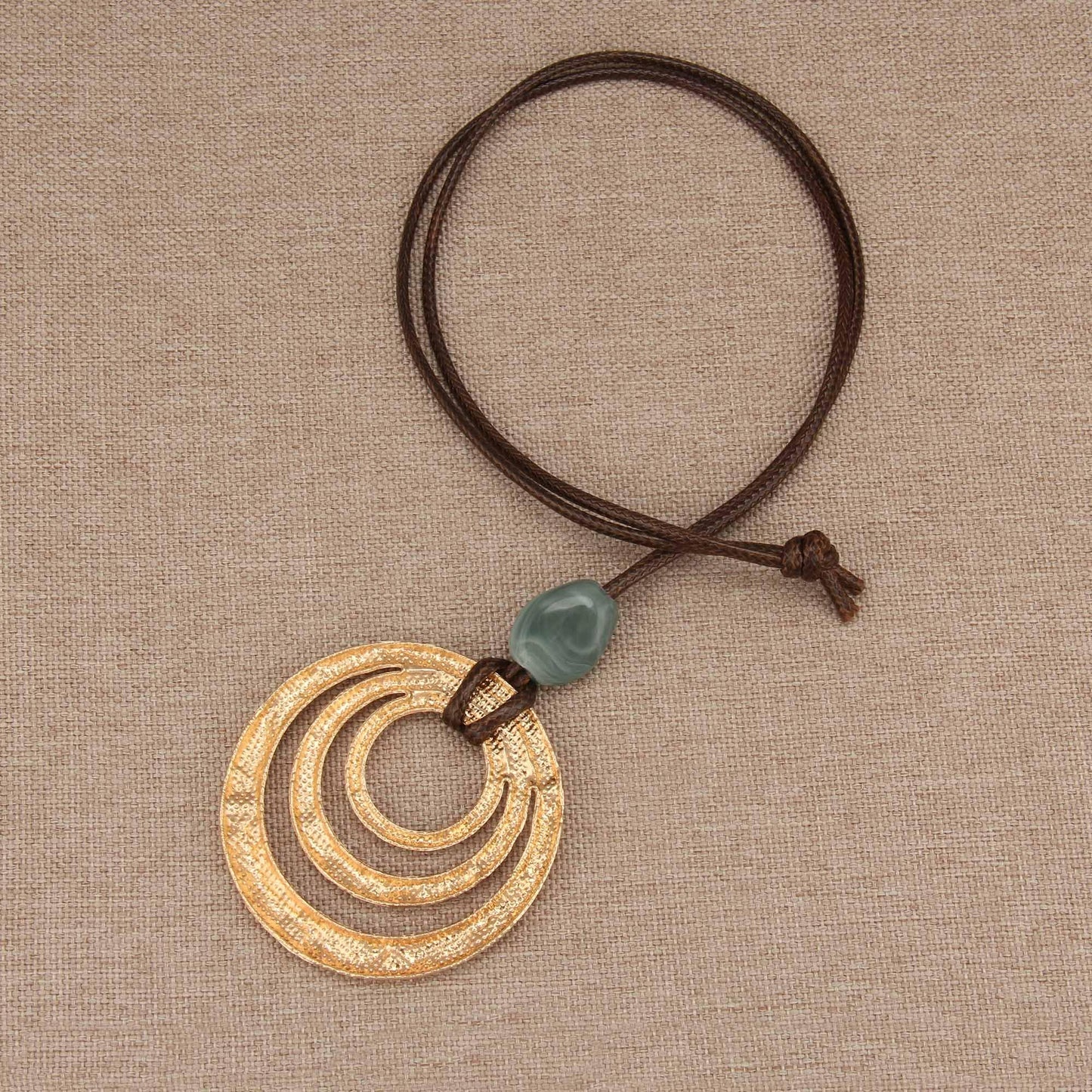 joymiao Chunky Pendant Necklace for Women Bohemian Vintage Statement Necklace Gold Boho Circle Necklaces trendy Handmade Hippie Jewelry