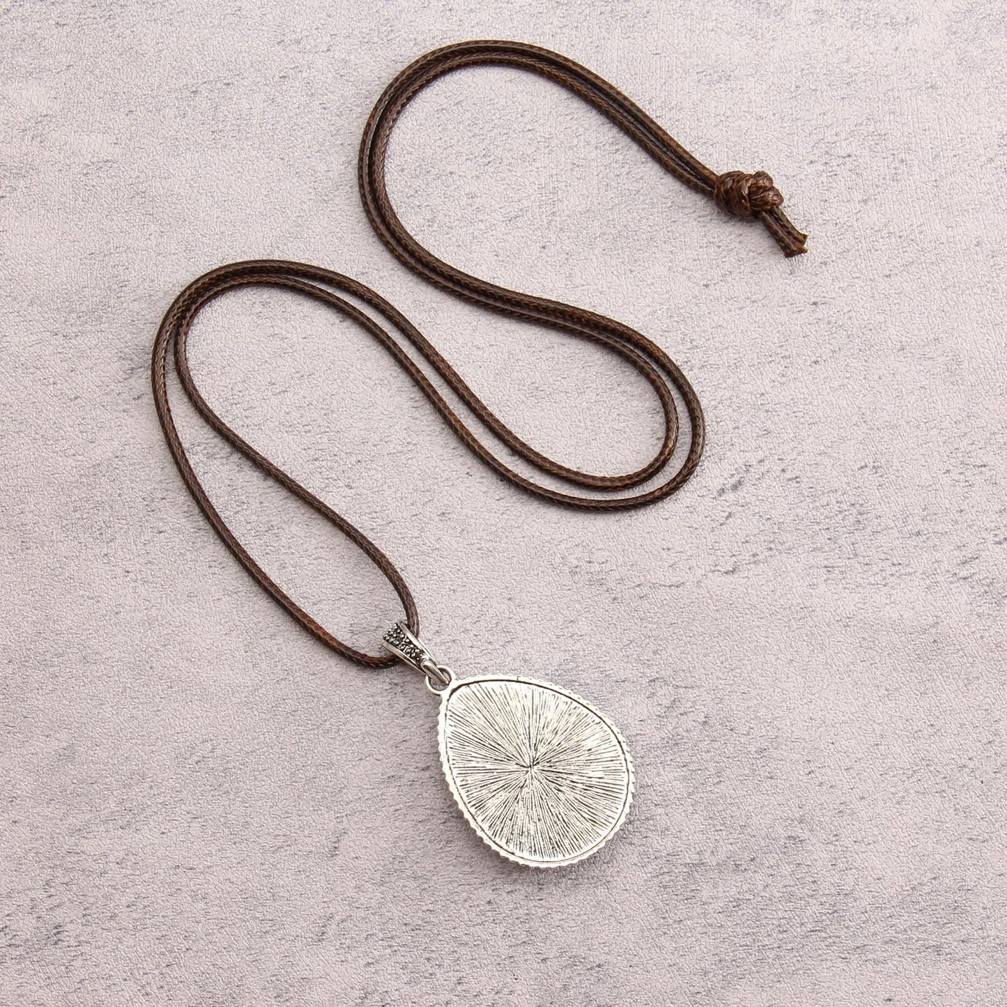 joymiao Boho Pendant Necklace for Women Leather Cord Necklace Cowgirl Sweater Necklace Hippie Choker Necklace Turquoise Jewelry for Teen Girl Gifts
