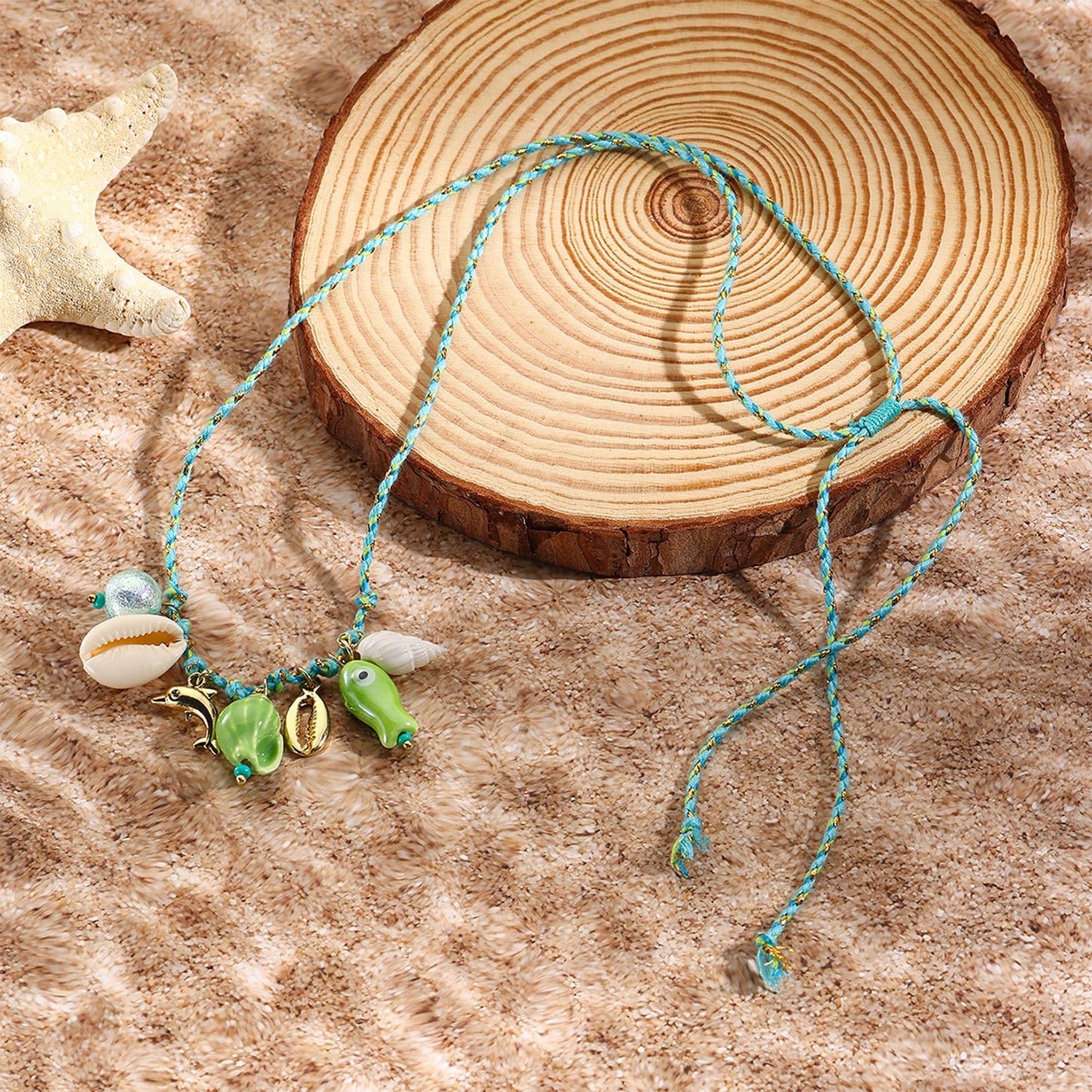 JAGWQRK Starfish Shell Charm Necklaces for Women Boho Adjustable Beaded Fish Shell Charm Necklace Hawaiian Summer Beach Surfe Party Present Jewelry