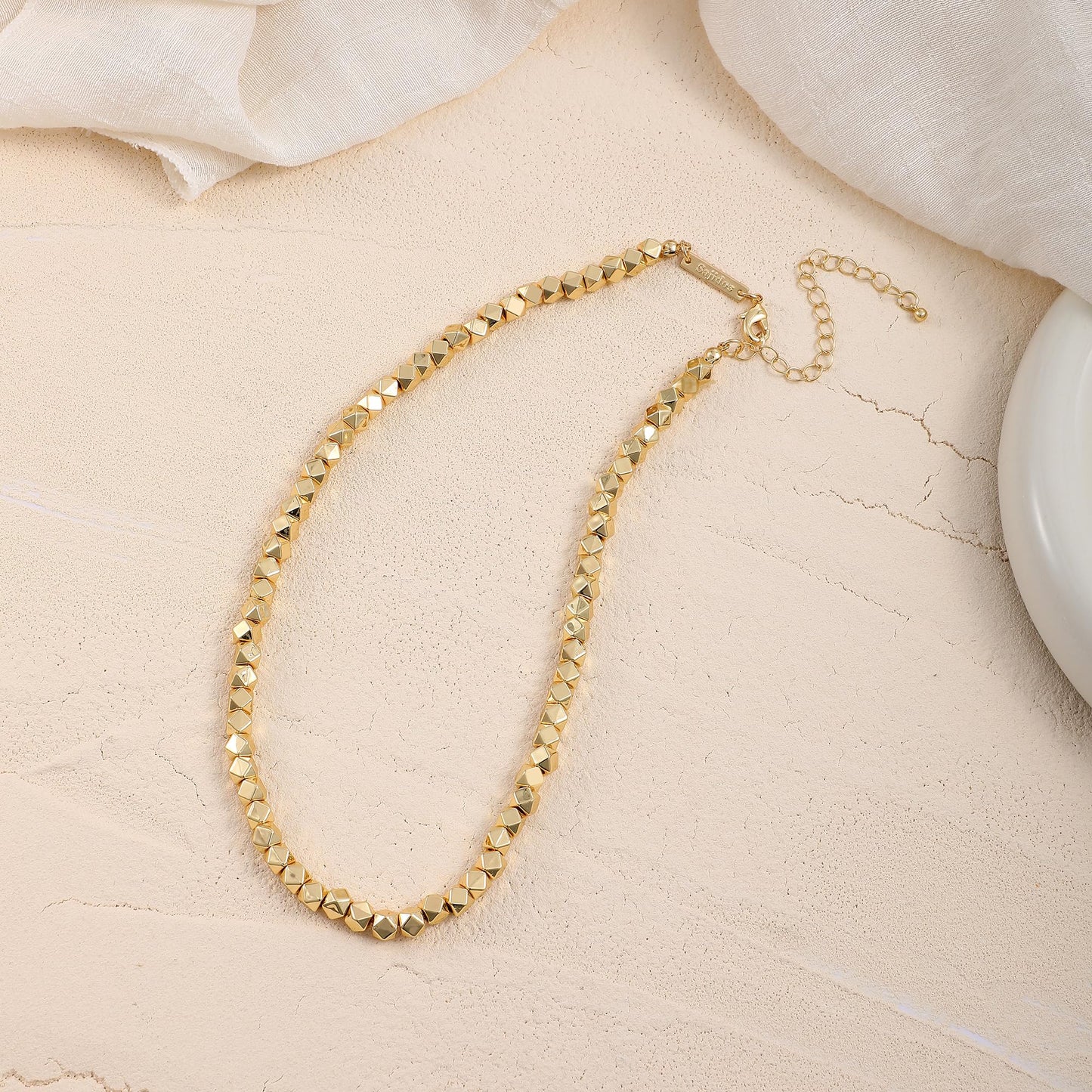 Sajidos Gold Plated Plastic Beaded Necklaces for Women 14K Gold Plated Bead Chunky Heart Charm Pendant Necklace Handmade Trend Fashion Jewelry Gifts