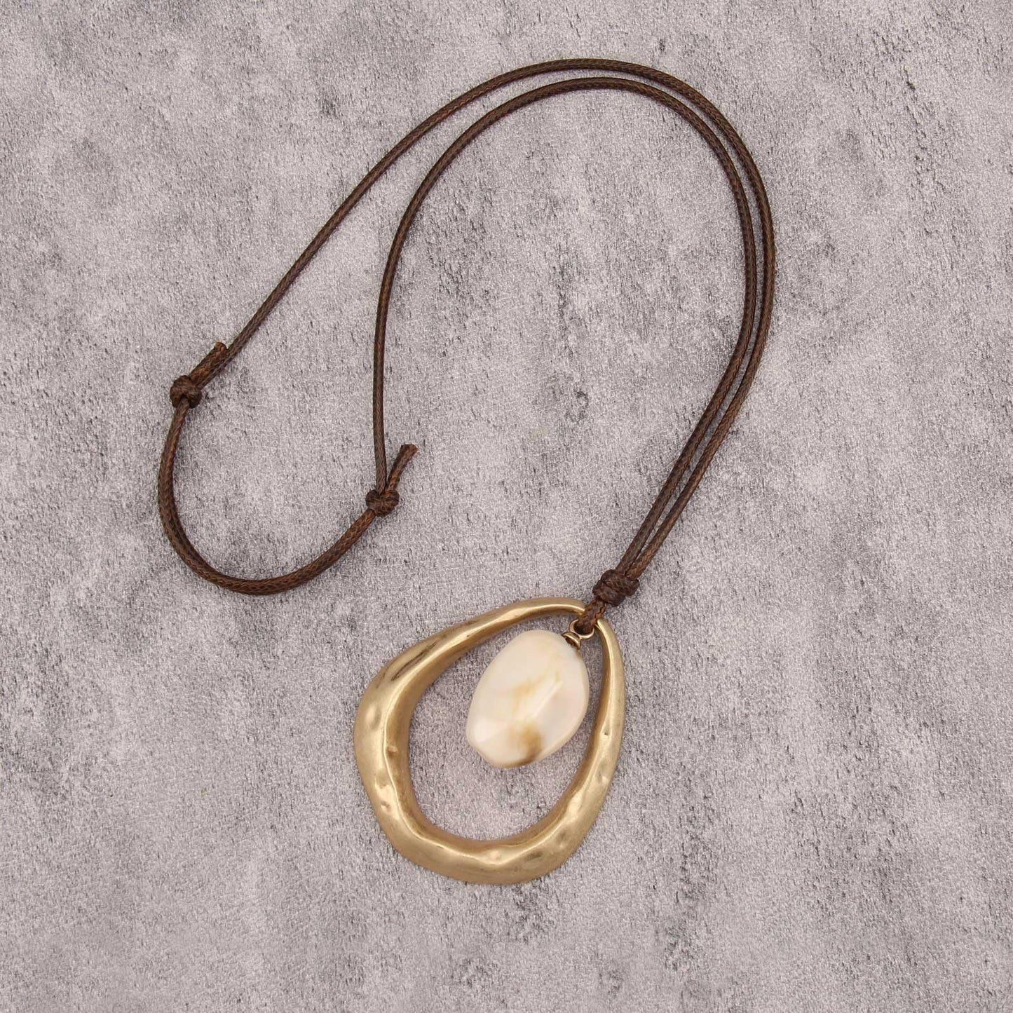joymiao Chunky Pendant Necklace Women Large Gold Boho Vintage Statement Necklace with White Resin Stone Hippie Bohemian Jewelry