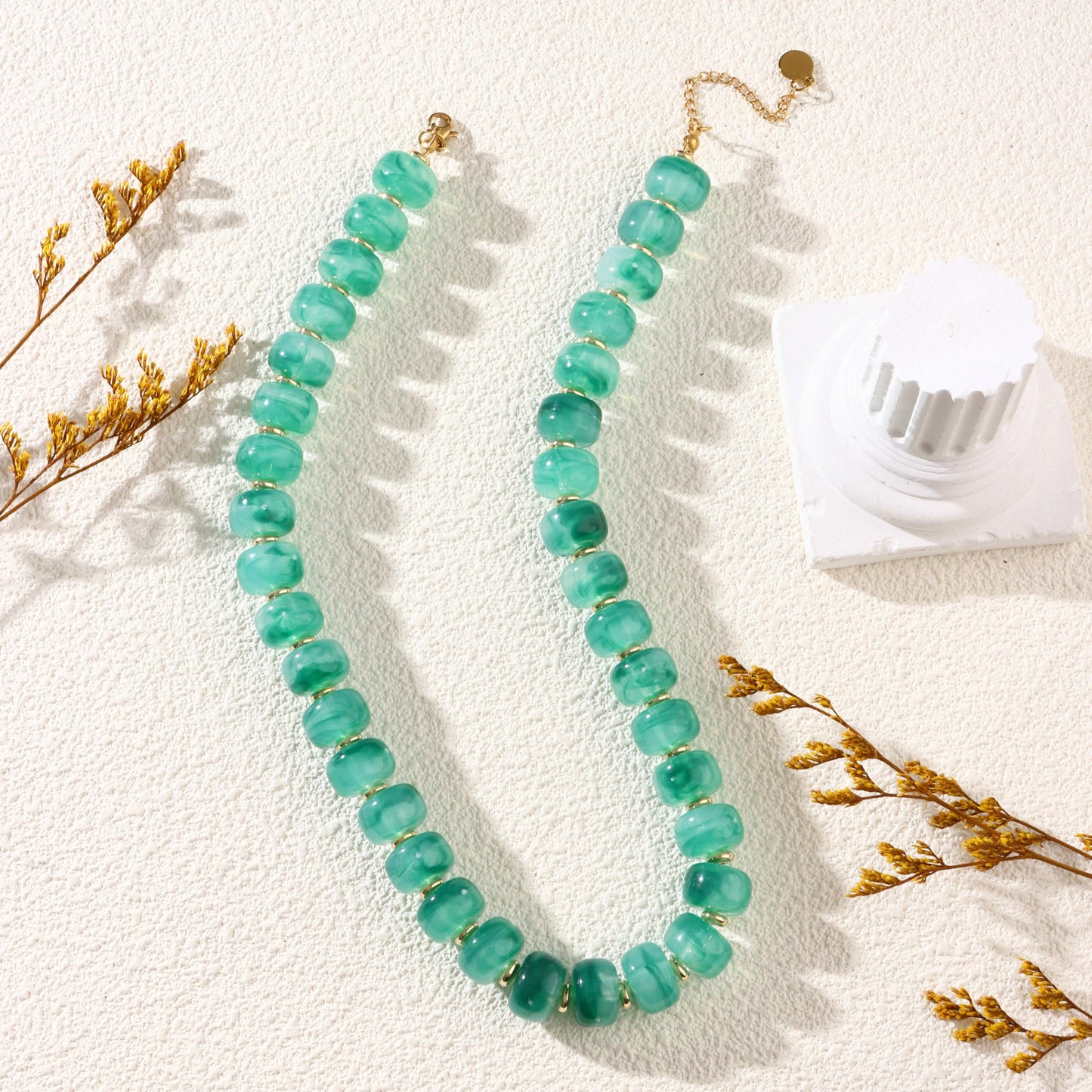 joymiao Beaded Necklaces Chunky Beaded Necklace Choker Necklace for Women Statement Necklaces Summer Beach Jewelry For Women