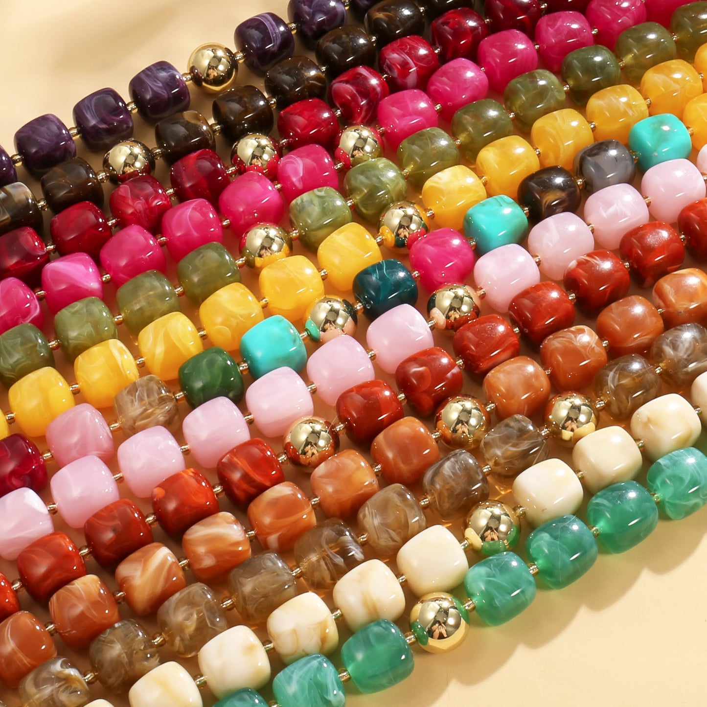 BREPINE Hot Pink Chunky Necklaces for Women Multicolored Large Square Resin Beads Necklace Trendy Bold Statement Beaded Summer Candy jelly Vacation Choker