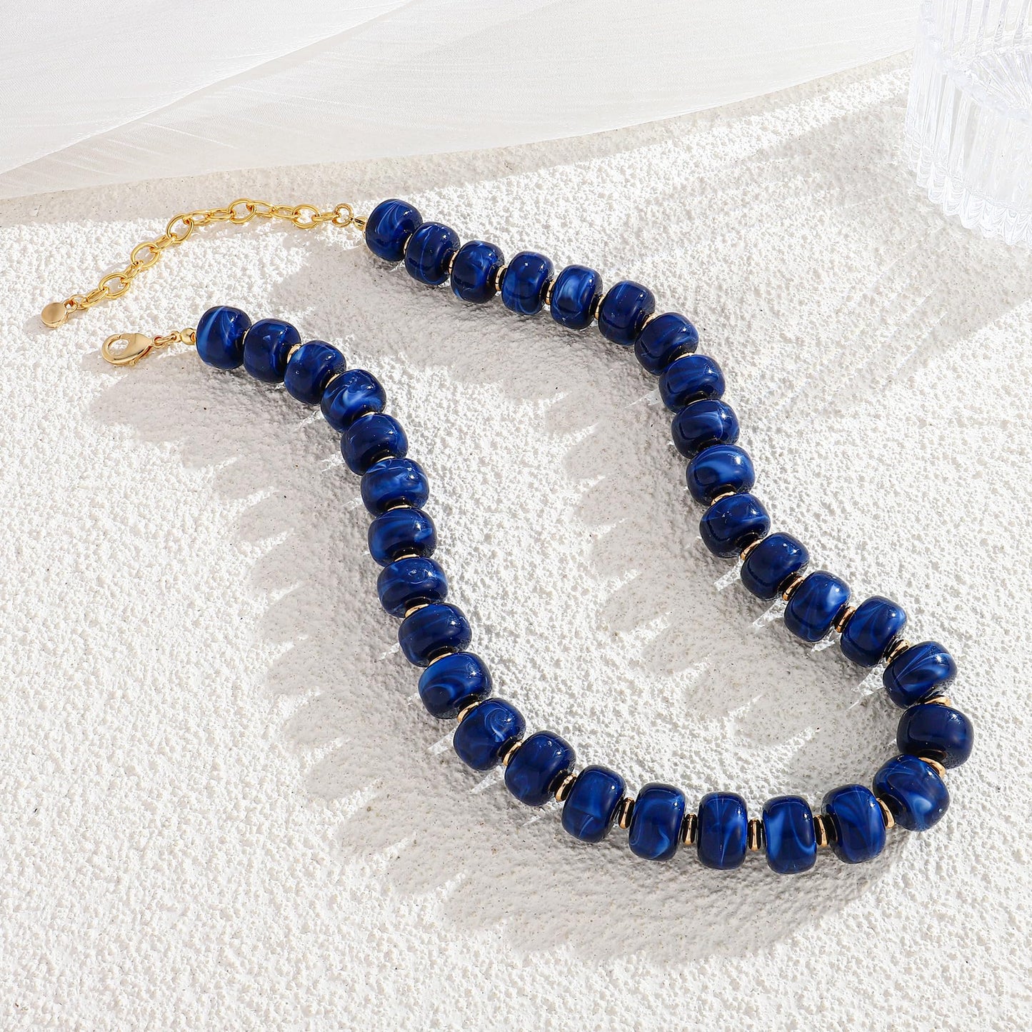 WOWORAMA Blue Chunky Beaded Necklace for Women Navy Blue Resin Acrylic Beads Necklace Statement Chunky Choker Necklaces Trendy Boho Summer Jewelry