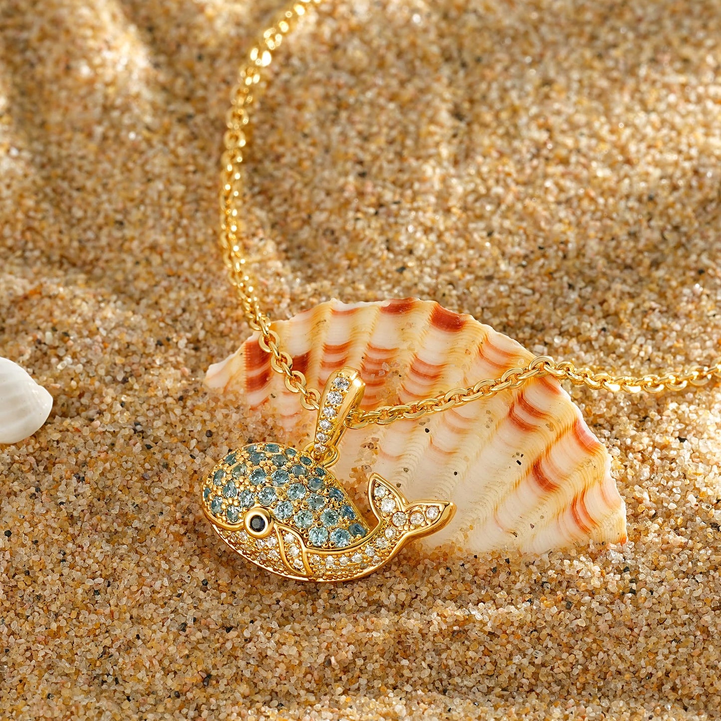 MTMY Gold Starfish Necklace 14K Gold Plated Shell Conch Ocean Pendant Necklace for Women Beach Summer Jewelry (Whale)