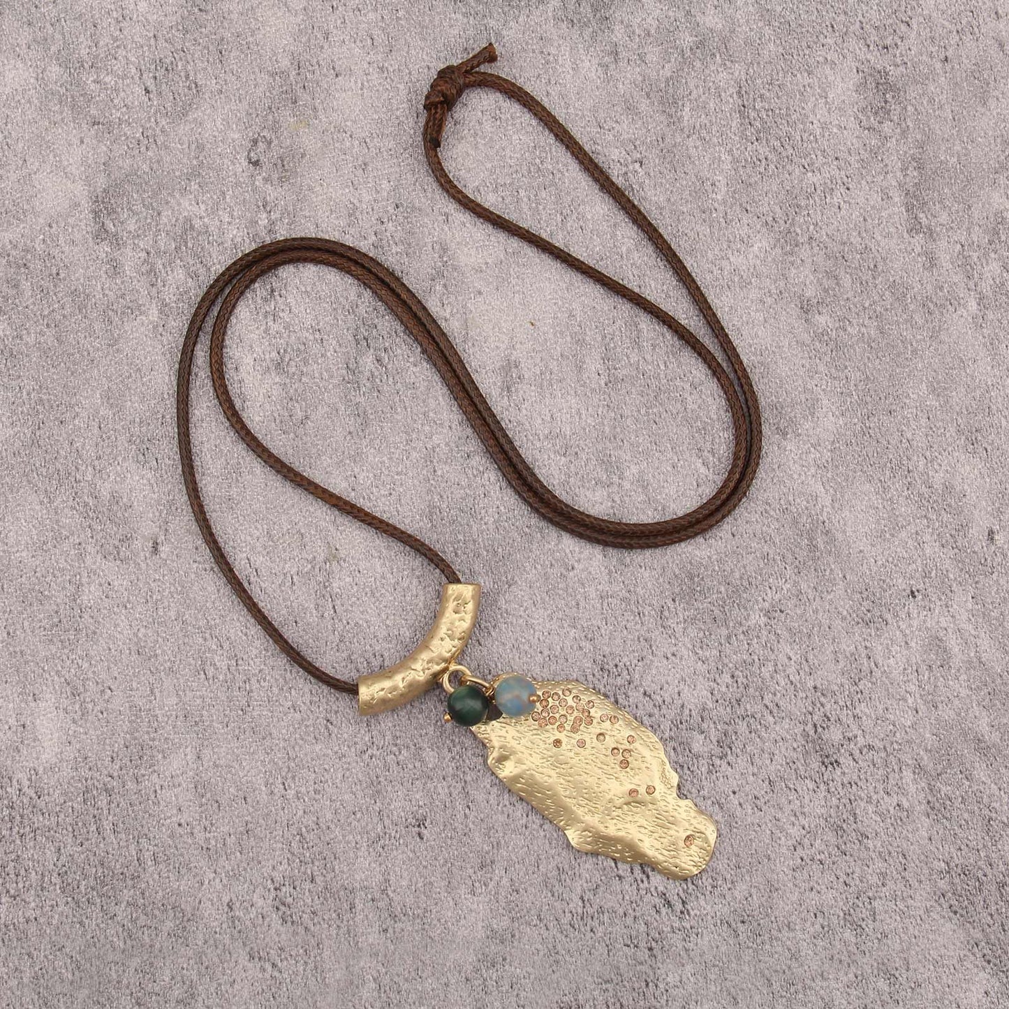joymiao Chunky Pendant Necklace for Women Vintage Boho Statement Necklaces Large Pendant Hippie Necklace Trendy Bohemian Jewelry