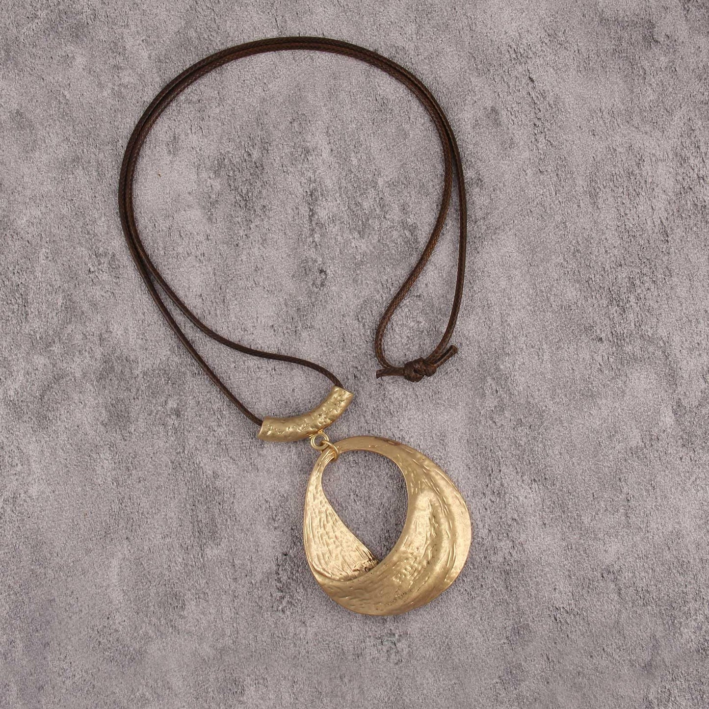 joymiao Boho Pendant Necklace for Women Vintage Long Chunky Bohemian Necklace with Large Gold Pendant Hippie Choker Necklaces